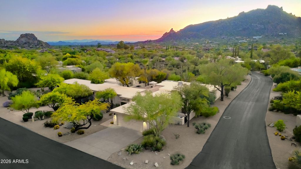 1049 N BOULDER Drive, Carefree, AZ 85377