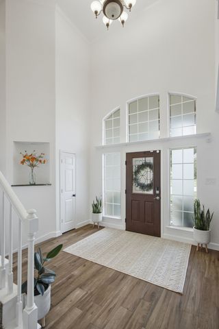 2520 Rosedale Street, Highland Village, TX 75077