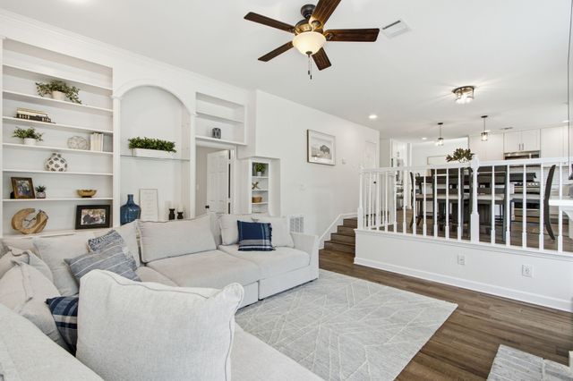 2520 Rosedale Street, Highland Village, TX 75077