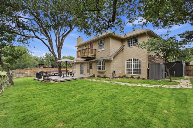2520 Rosedale Street, Highland Village, TX 75077