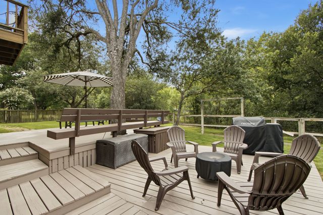 2520 Rosedale Street, Highland Village, TX 75077
