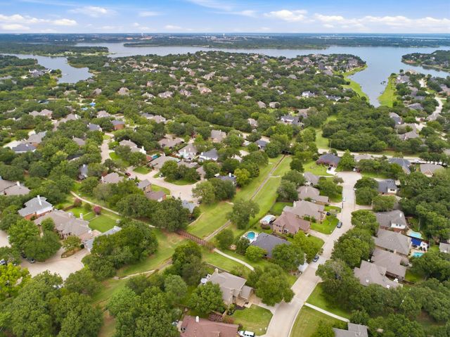 2520 Rosedale Street, Highland Village, TX 75077