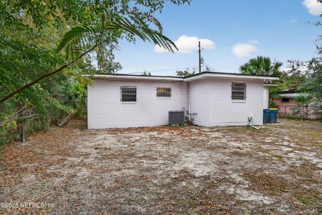 2570 SPIREA Street, Jacksonville, FL 32209