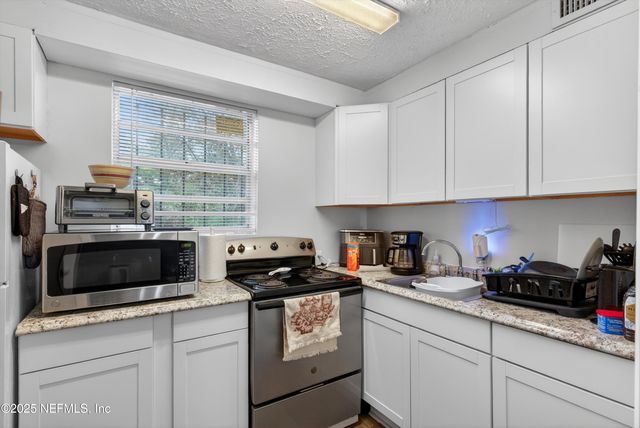 2570 SPIREA Street, Jacksonville, FL 32209