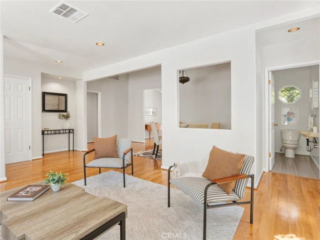 324 N Brighton Street, Burbank, CA 91506