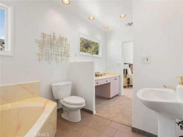 324 N Brighton Street, Burbank, CA 91506