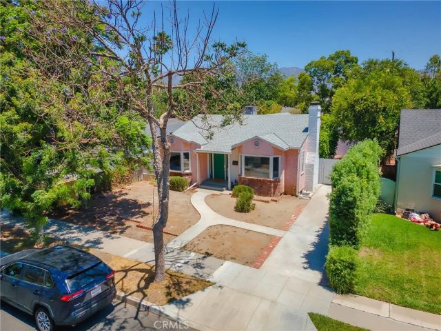 324 N Brighton Street, Burbank, CA 91506