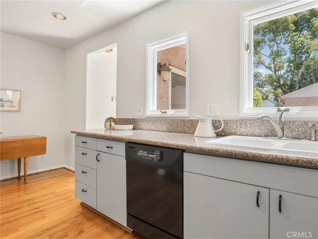 324 N Brighton Street, Burbank, CA 91506
