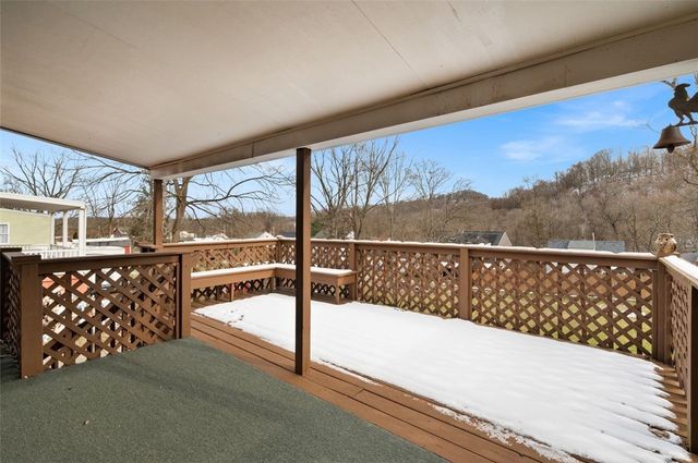 819 8th St, Verona, PA 15147