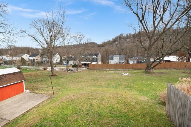 819 8th St, Verona, PA 15147