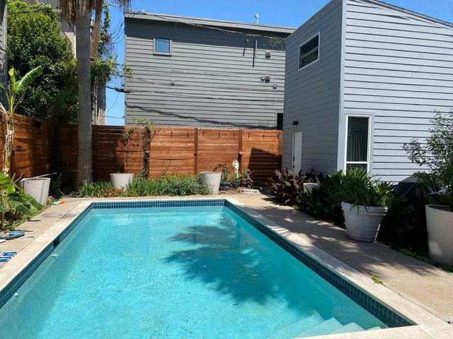 1964 Norfolk Street, Houston, TX 77098