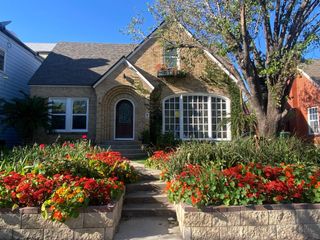 1964 Norfolk Street, Houston, TX 77098