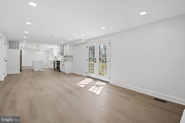 4178 WATERWAY DR, Dumfries, VA 22025