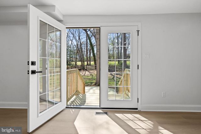 4178 WATERWAY DR, Dumfries, VA 22025