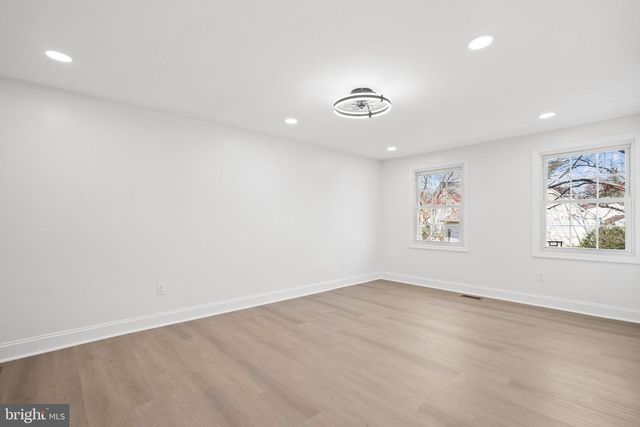 4178 WATERWAY DR, Dumfries, VA 22025