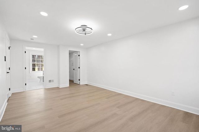 4178 WATERWAY DR, Dumfries, VA 22025