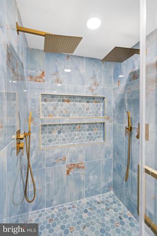 4178 WATERWAY DR, Dumfries, VA 22025