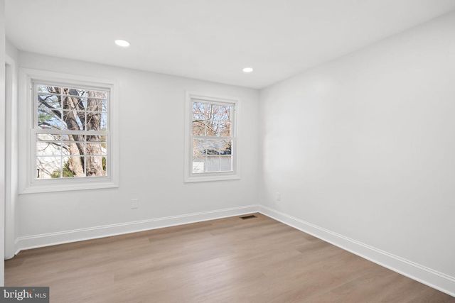 4178 WATERWAY DR, Dumfries, VA 22025