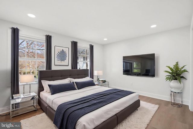 4178 WATERWAY DR, Dumfries, VA 22025