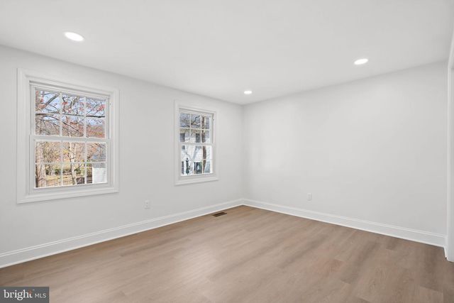 4178 WATERWAY DR, Dumfries, VA 22025