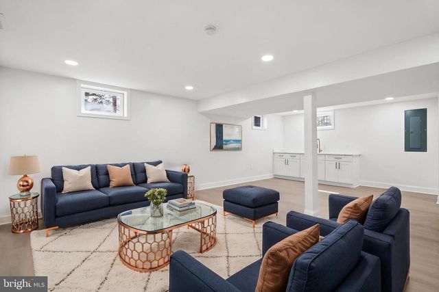 4178 WATERWAY DR, Dumfries, VA 22025