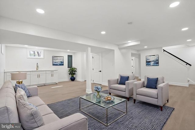 4178 WATERWAY DR, Dumfries, VA 22025