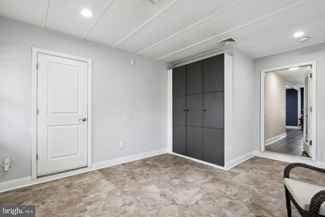 9 BRADFORD LN, Willingboro, NJ 08046