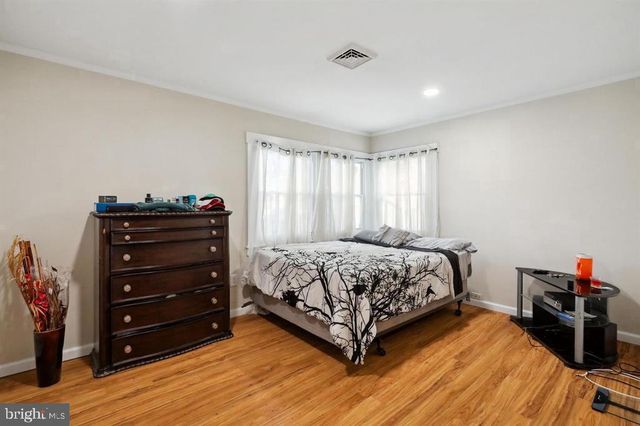 9 BRADFORD LN, Willingboro, NJ 08046