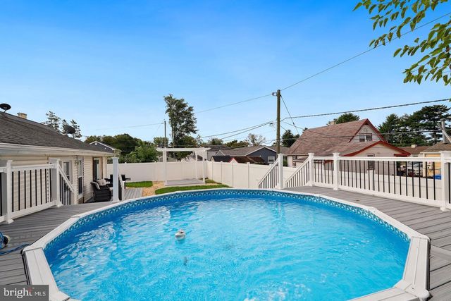 9 BRADFORD LN, Willingboro, NJ 08046