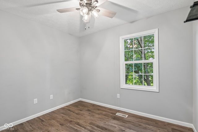 8535 McNutt Circle, Indianapolis, IN 46256