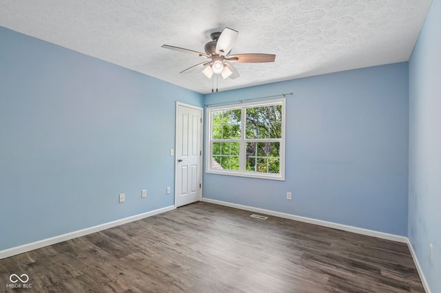 8535 McNutt Circle, Indianapolis, IN 46256