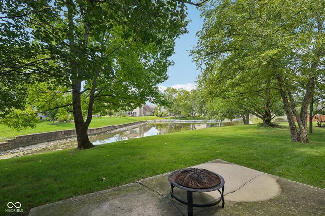 8535 McNutt Circle, Indianapolis, IN 46256
