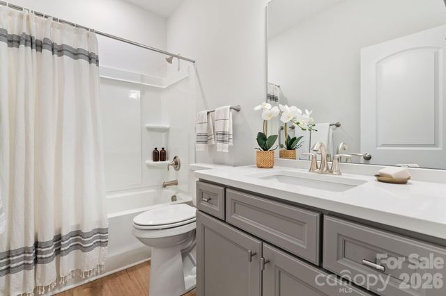 186 Park Place Circle, Winston Salem, NC 27107