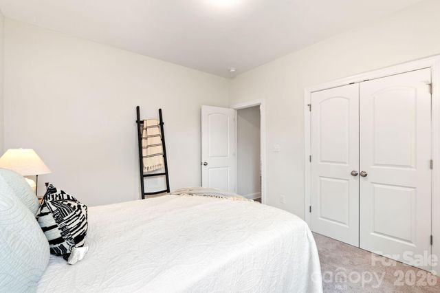 186 Park Place Circle, Winston Salem, NC 27107