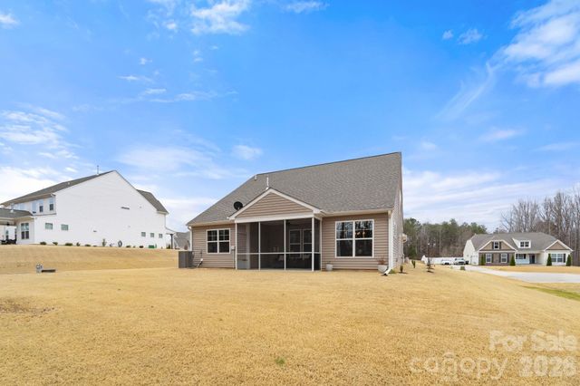 186 Park Place Circle, Winston Salem, NC 27107