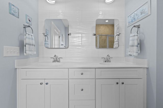 116 Stagecoach Avenue, Summerville, SC 29486