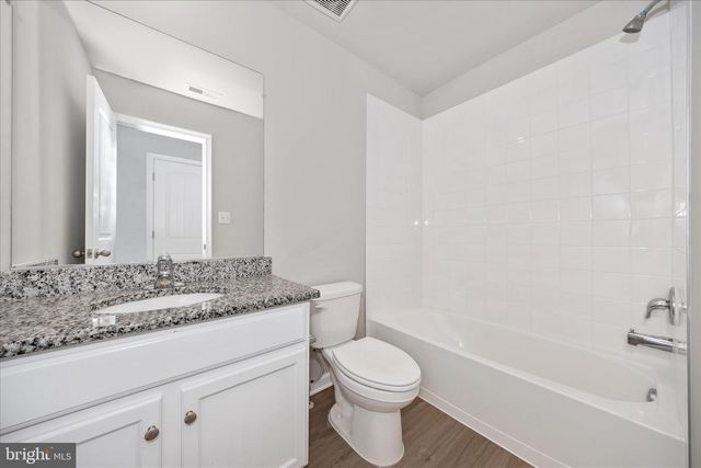 45 BLOOMSBURY ST, Falling Waters, WV 25419