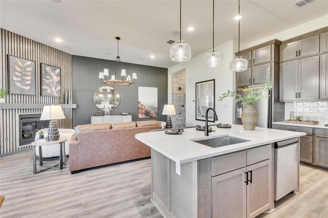 547 Selaura Street, Rosenberg, TX 77471