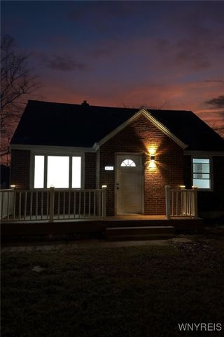 428 Beach Road, Cheektowaga, NY 14225