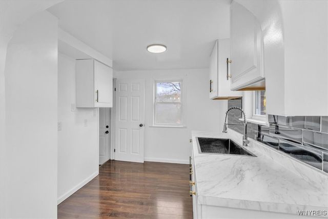 428 Beach Road, Cheektowaga, NY 14225