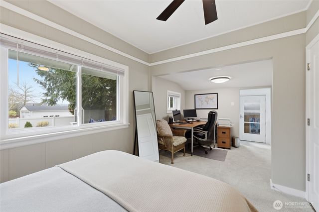 1523 7th Street, Bremerton, WA 98337