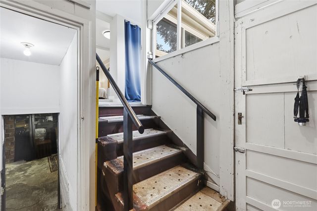 1523 7th Street, Bremerton, WA 98337