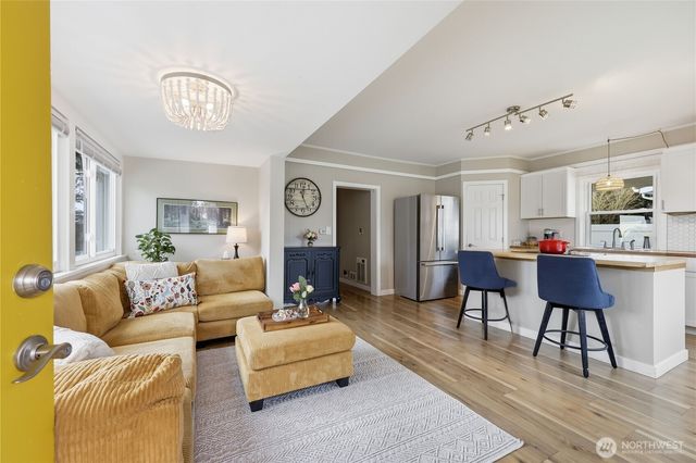 1523 7th Street, Bremerton, WA 98337