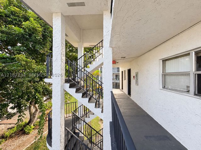 3300 Spanish Moss Ter 301, Lauderhill, FL 33319