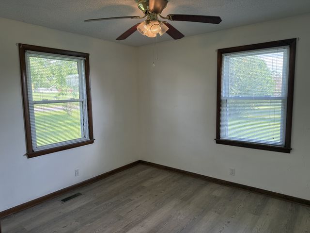 241 Corinth Rd, Portland, TN 37148