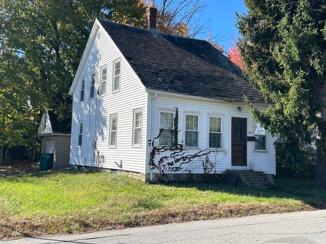 287 Oak Hill Road, Fitchburg, MA 01420