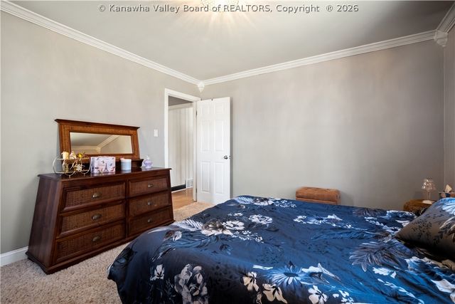 2009 Pennsylvania Avenue, St Albans, WV 25177