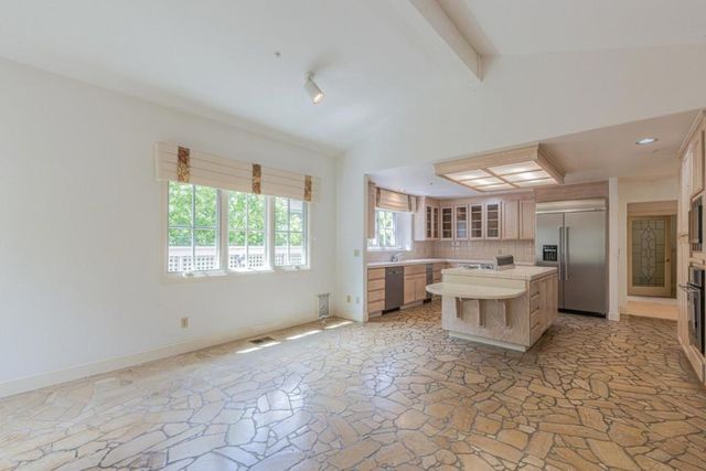 25683 Meadowview Court, Salinas, CA 93908