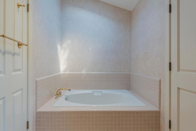 25683 Meadowview Court, Salinas, CA 93908