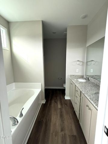 150 Mangrove Court, Four Oaks, NC 27524